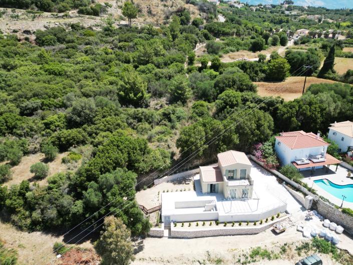 Image No.11-2 Bed Villa for sale