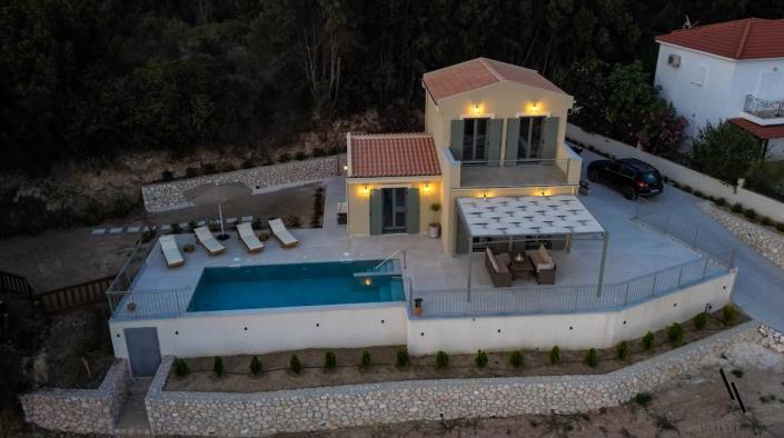 Image No.13-2 Bed Villa for sale