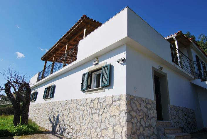 Image No.25-2 Bed Villa / Detached for sale