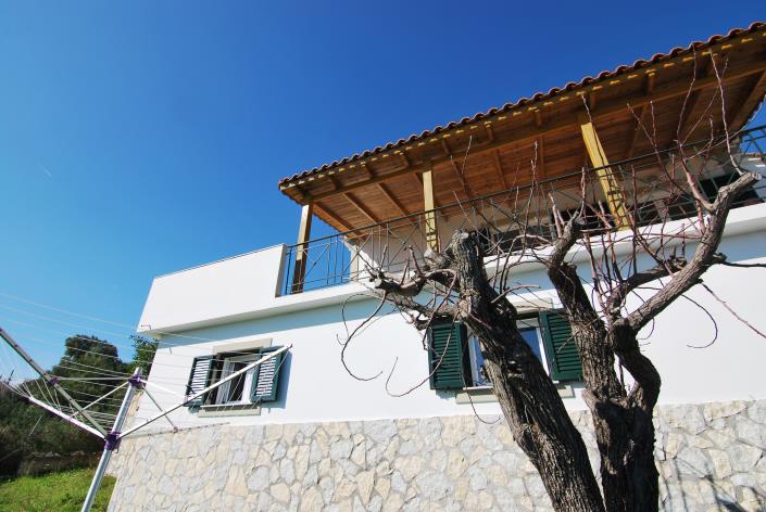 Image No.26-2 Bed Villa / Detached for sale