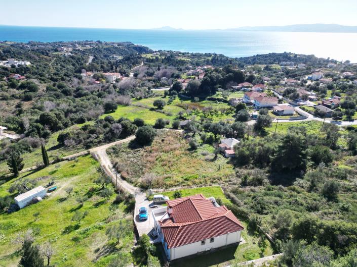 Image No.32-2 Bed Villa / Detached for sale