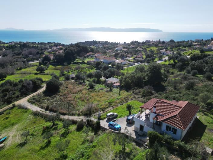 Image No.33-2 Bed Villa / Detached for sale