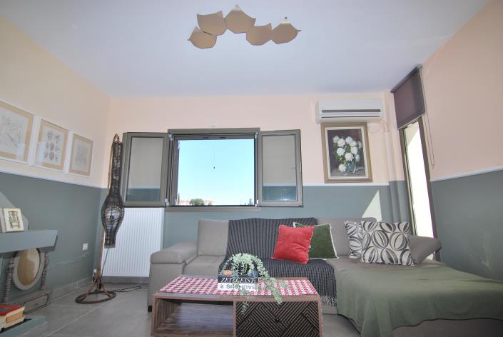 Image No.4-2 Bed Villa for sale