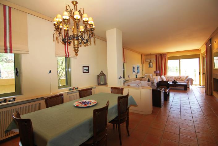 Image No.4-4 Bed Villa for sale