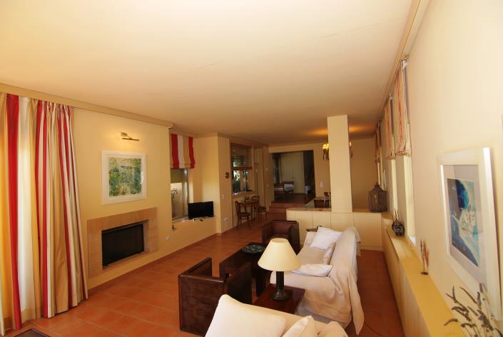 Image No.12-4 Bed Villa for sale