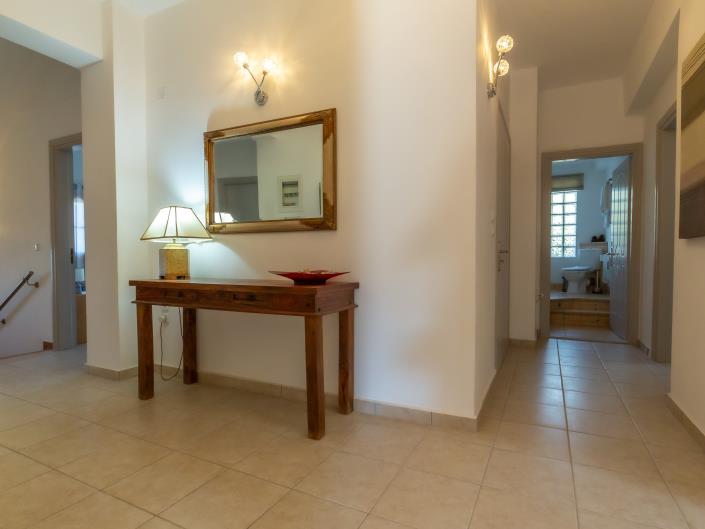 Image No.5-6 Bed Villa for sale