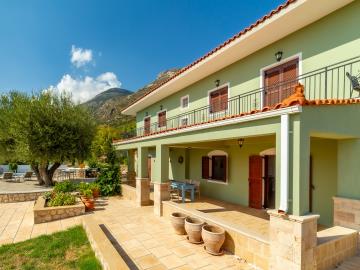 Villa_for_sale_in_Valeriano_Kefalonia--1-