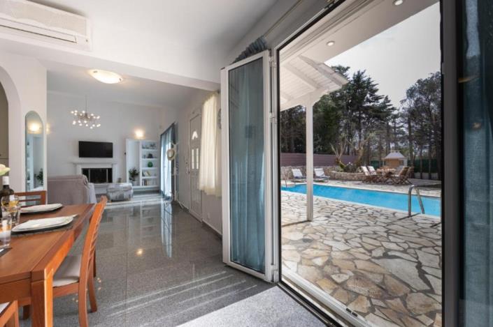 Image No.14-2 Bed Villa for sale