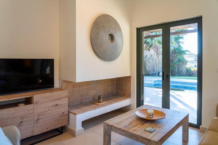 Image No.24-3 Bed Villa for sale