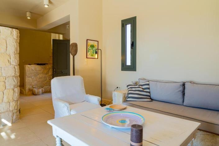 Image No.9-2 Bed Villa for sale