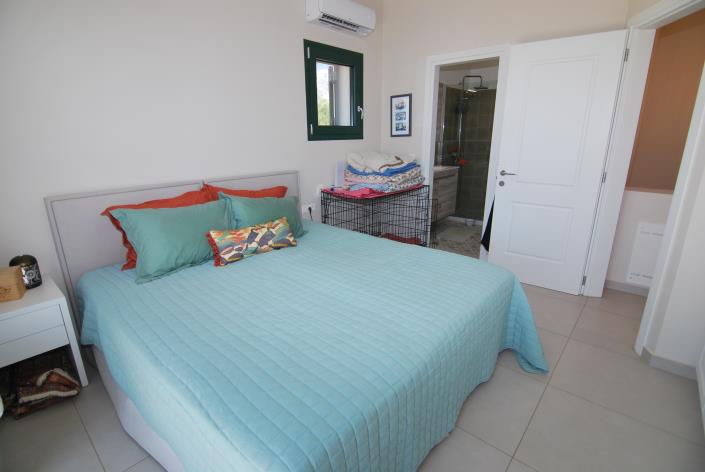 Image No.20-3 Bed Villa for sale