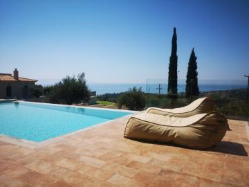Villa_with_pool_for_sale_in_Mousata_Kefalonia--11-