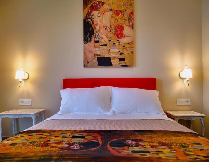 Image No.6-2 Bed Villa for sale