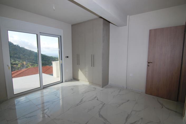 Image No.6-4 Bed Villa for sale