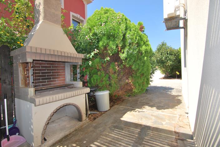 Image No.10-2 Bed Villa for sale