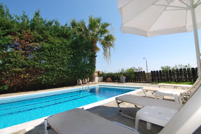 Image No.12-2 Bed Villa for sale