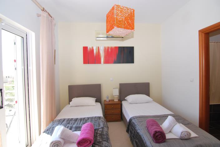 Image No.5-2 Bed Villa for sale