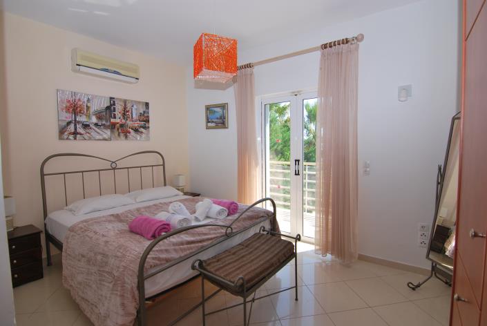 Image No.3-2 Bed Villa for sale