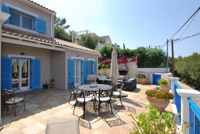 Villa_for_sale_in_Katsarata_Kefalonia--25-