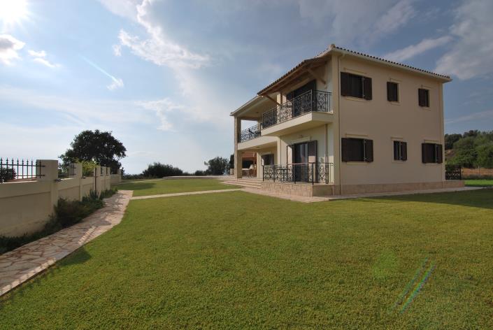 Image No.3-3 Bed Villa for sale