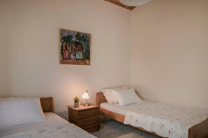 Image No.10-Villa de 2 chambres à vendre à Svoronata