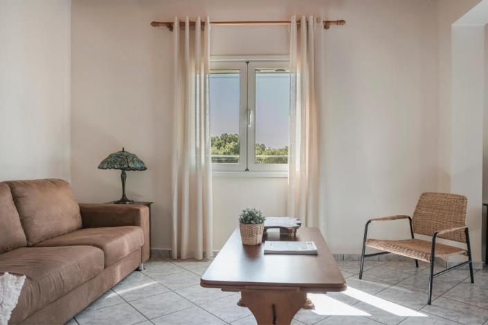 Image No.2-Villa de 2 chambres à vendre à Svoronata