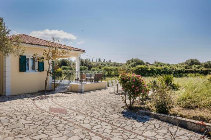 Image No.16-Villa de 2 chambres à vendre à Svoronata