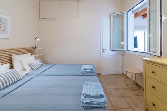 Image No.6-Maison de 2 chambres à vendre à Lixouri