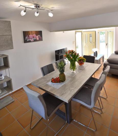 Image No.14-3 Bed Villa for sale