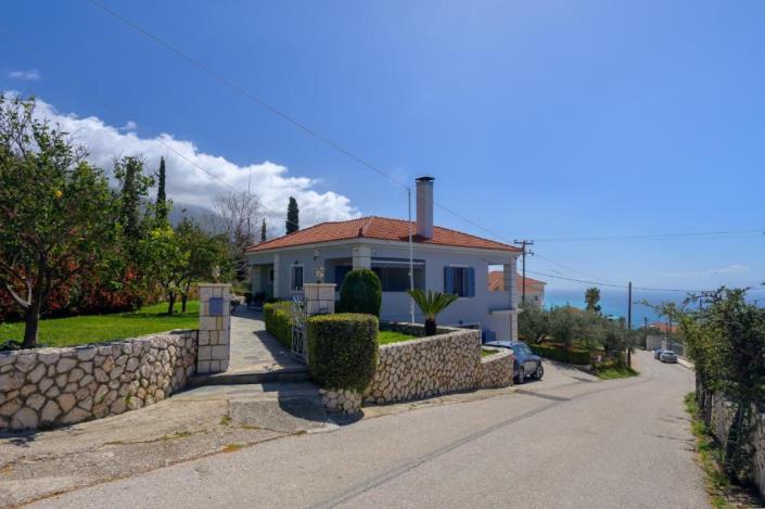 Image No.1-4 Bed House/Villa for sale