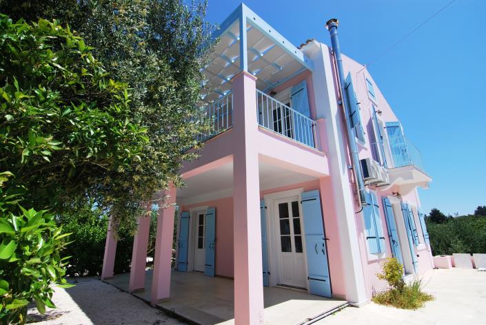 Image No.1-5 Bed Villa for sale