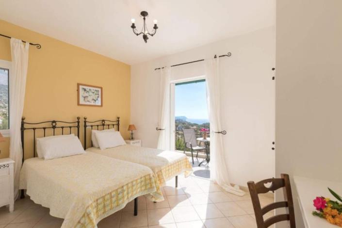 Image No.11-3 Bed Villa for sale