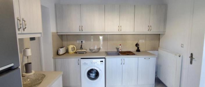 Image No.9-5 Bed House for sale