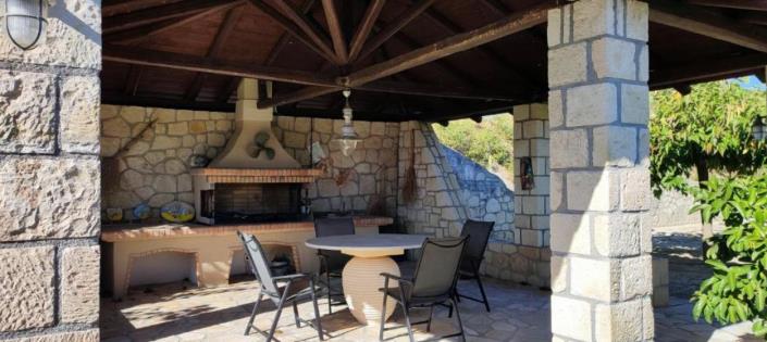 Image No.11-9 Bed Villa / Detached for sale