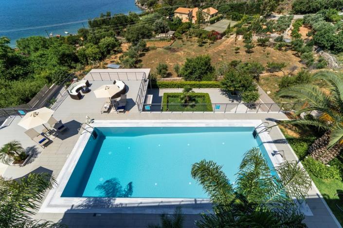 Image No.11-5 Bed Villa for sale