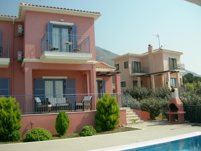 Image No.13-8 Bed Property for sale