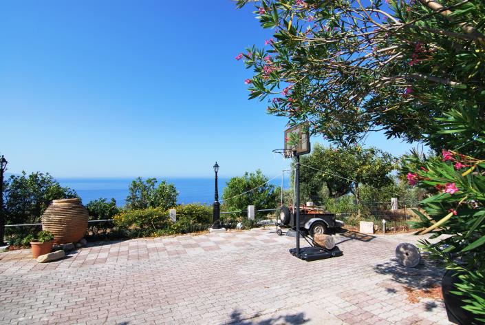 Image No.31-Commercial for sale