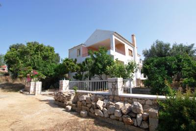 Villa_for_sale_in_Pessada_Kefalonia--21-