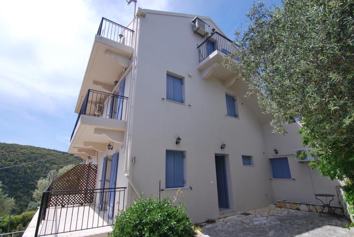 Image No.4-6 Bed Property for sale