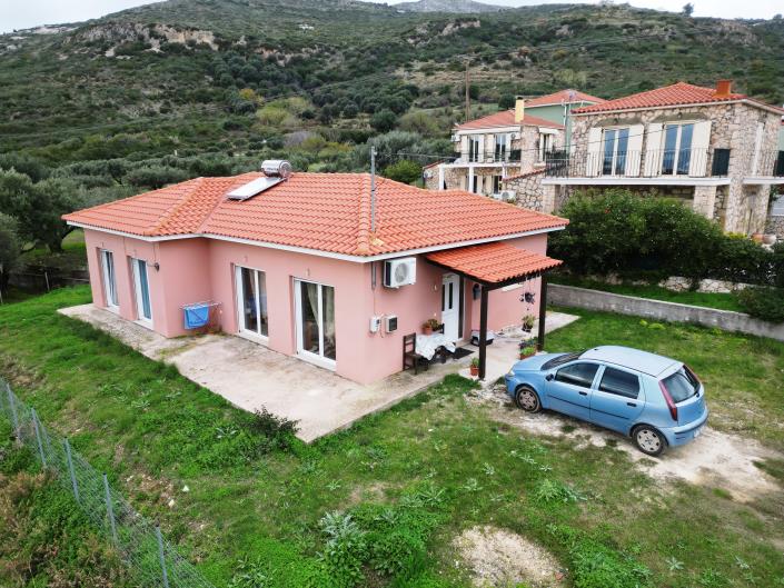 Image No.2-3 Bed House for sale