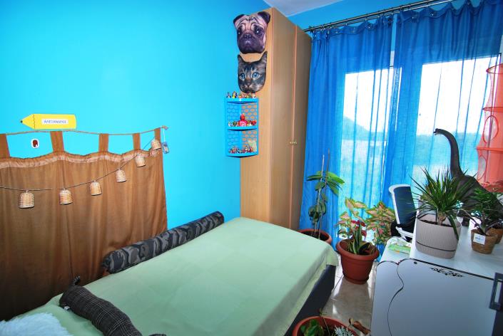 Image No.10-3 Bed House for sale