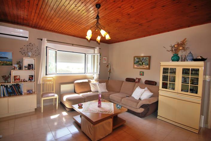 Image No.8-3 Bed House for sale