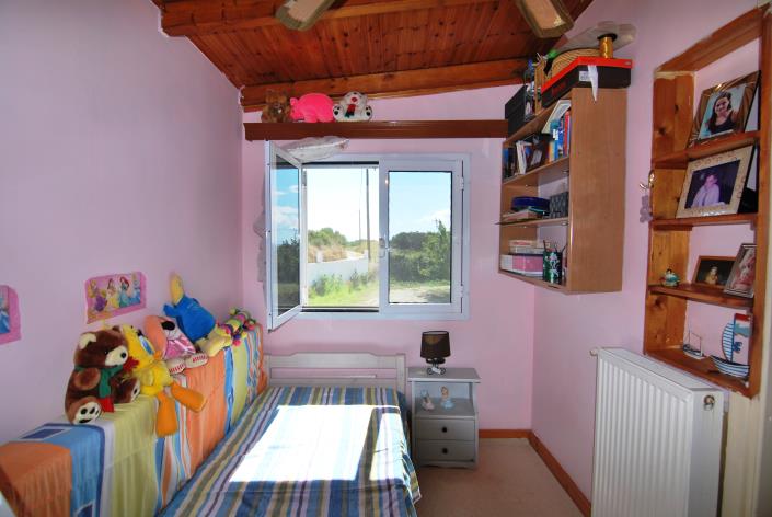 Image No.12-3 Bed House for sale