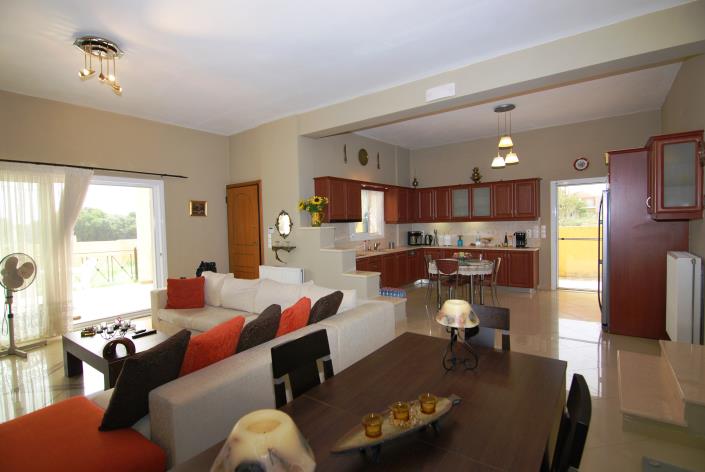 Image No.7-3 Bed House for sale