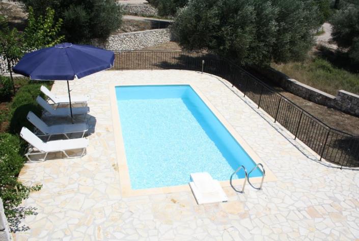 Image No.9-2 Bed House for sale