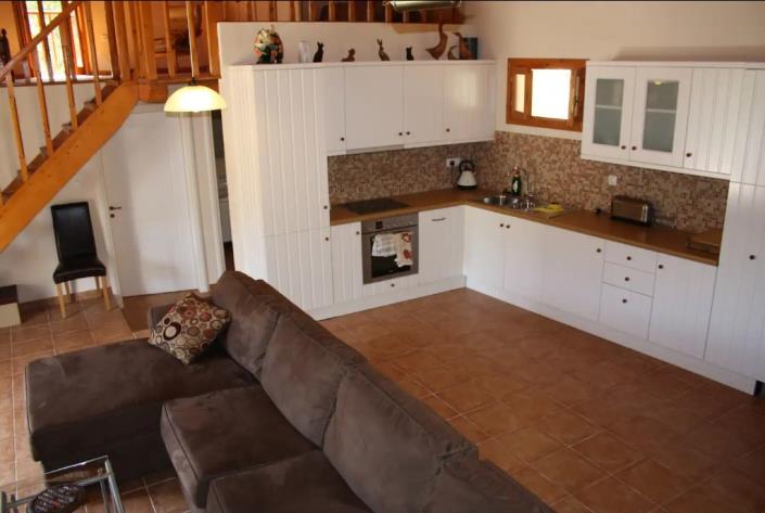 Image No.4-2 Bed House for sale