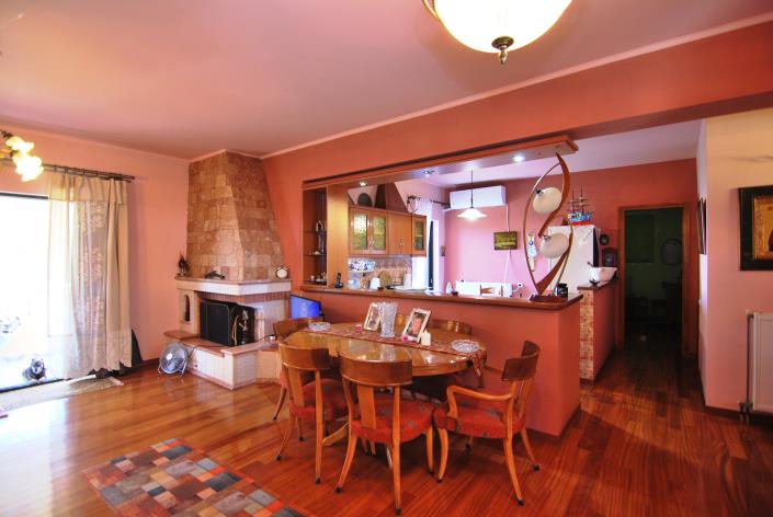 Image No.6-2 Bed House for sale