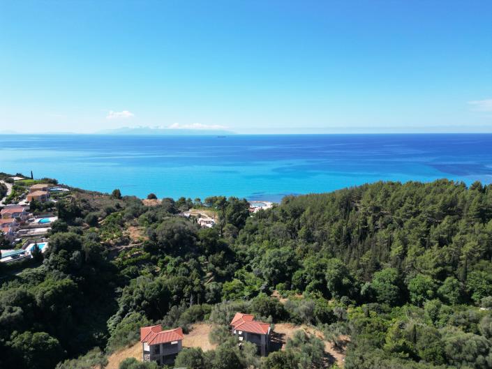 Image No.2-3 Bed Property for sale