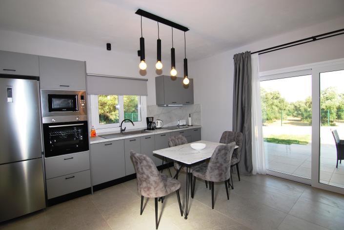 Image No.3-4 Bed Villa for sale