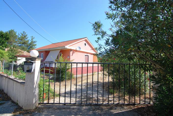 Image No.5-Bungalow de 2 chambres à vendre à Keramies